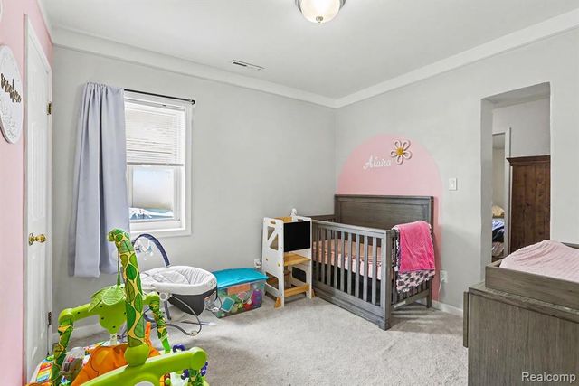 30212 Beechwood Street, Garden City, MI 48135