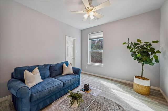 17915 Saddle Horn Drive, Waller, TX 77484