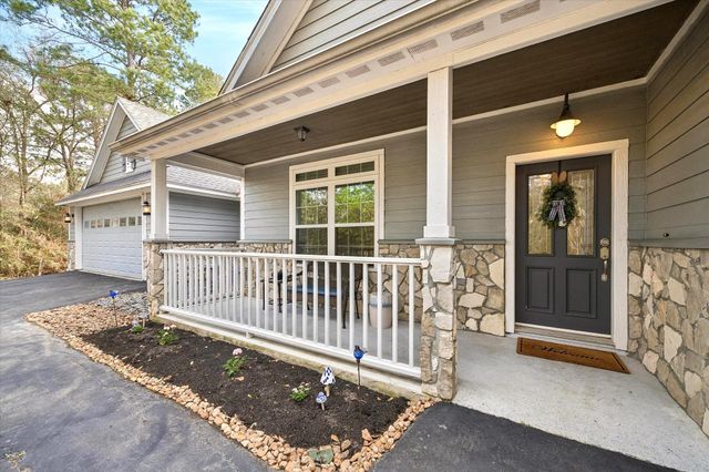 17915 Saddle Horn Drive, Waller, TX 77484