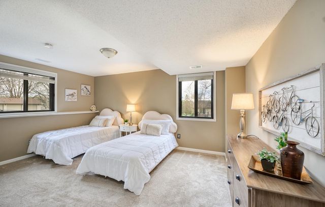 1355 81st Street, Victoria, MN 55386