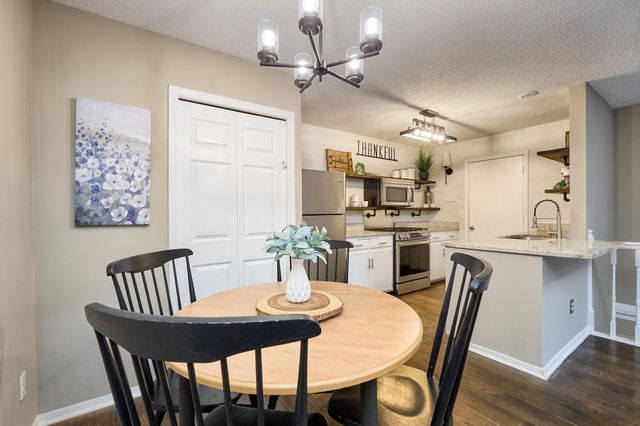 1355 81st Street, Victoria, MN 55386