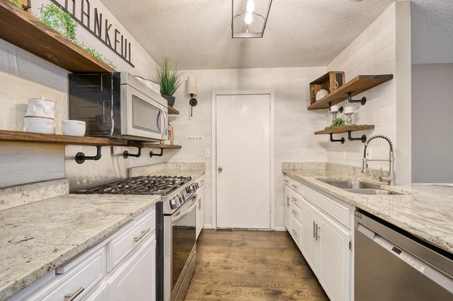 1355 81st Street, Victoria, MN 55386