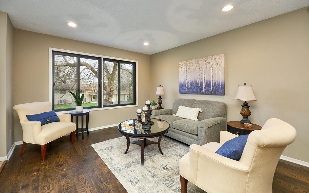 1355 81st Street, Victoria, MN 55386