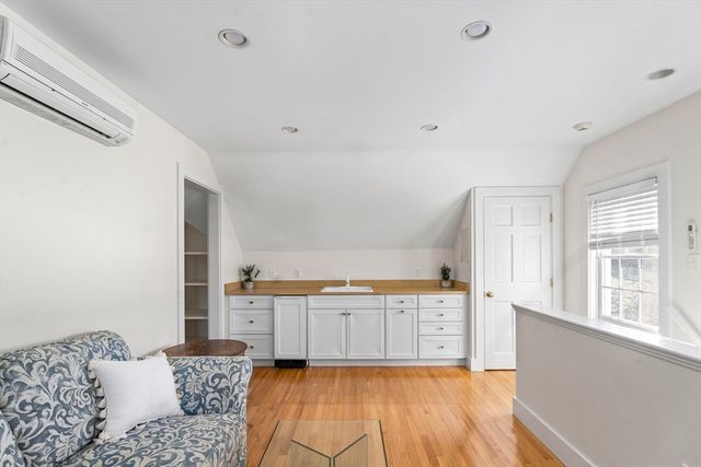 23 Beetle Swamp, Edgartown, MA 02539