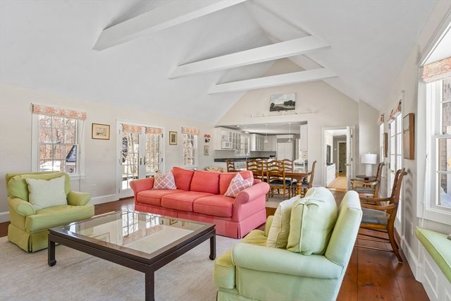 23 Beetle Swamp, Edgartown, MA 02539