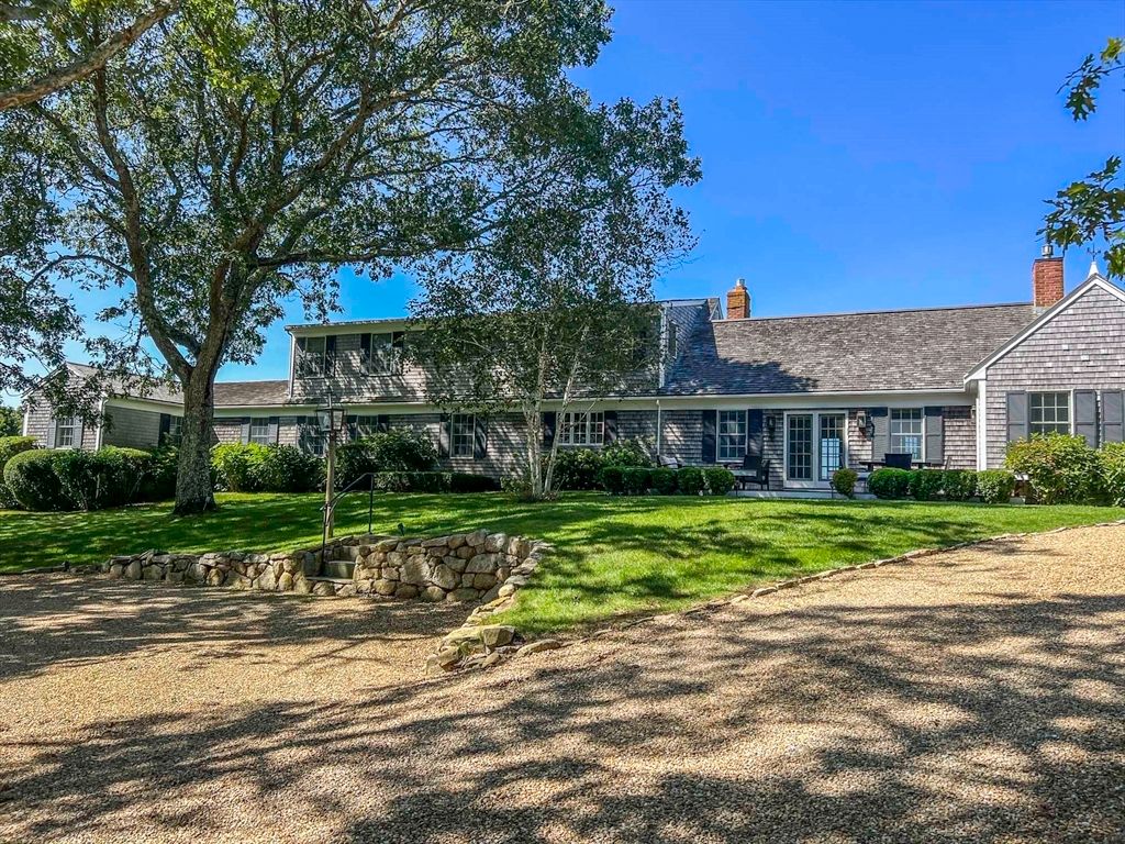 23 Beetle Swamp, Edgartown, MA 02539