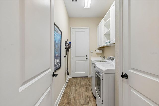 7208 WHITTLEBURY TRAIL, Bradenton, FL 34202
