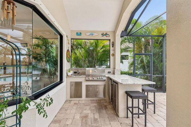 7208 WHITTLEBURY TRAIL, Bradenton, FL 34202