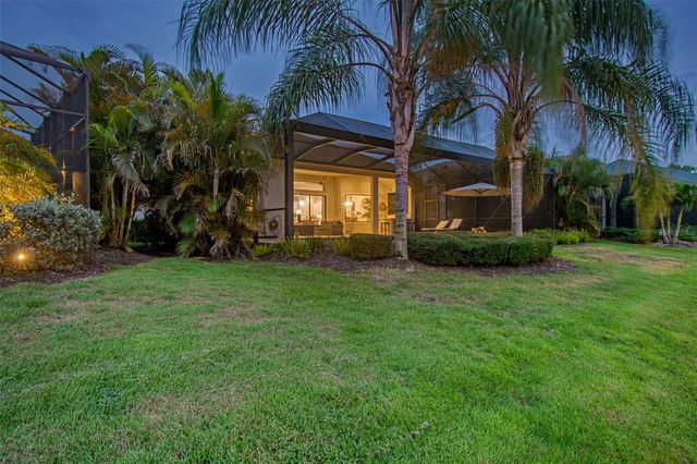 7208 WHITTLEBURY TRAIL, Bradenton, FL 34202