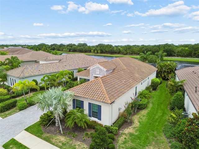 7208 WHITTLEBURY TRAIL, Bradenton, FL 34202