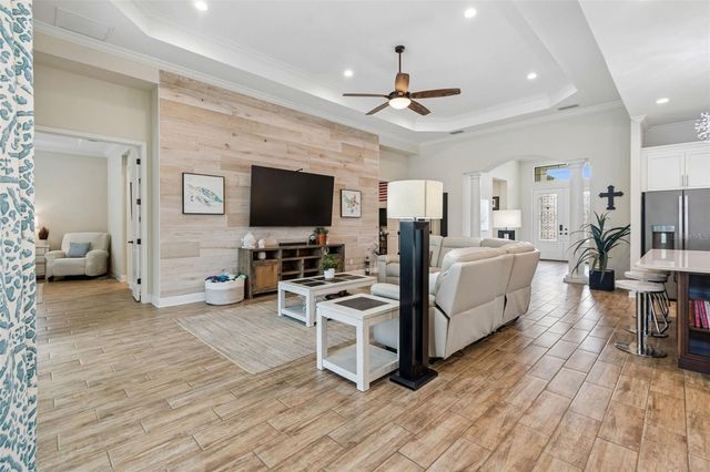 7208 WHITTLEBURY TRAIL, Bradenton, FL 34202