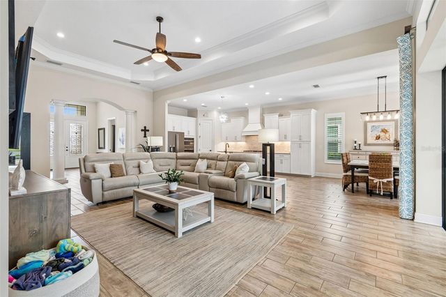 7208 WHITTLEBURY TRAIL, Bradenton, FL 34202