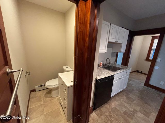 1 Schuyler Avenue, Ravena, NY 12143