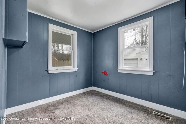 3523 Parkway Drive, Lansing, MI 48910