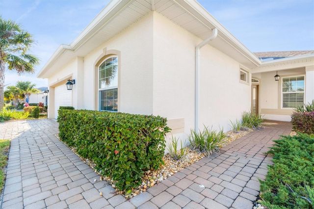 76 PARK PLACE CIRCLE, Palm Coast, FL 32164