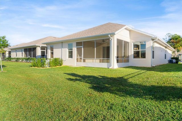 76 PARK PLACE CIRCLE, Palm Coast, FL 32164