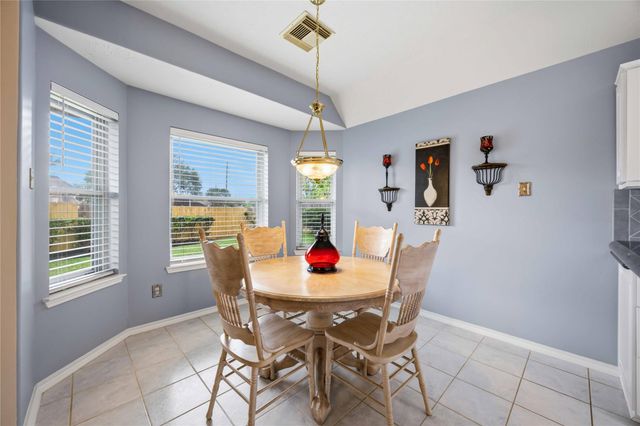 2406 Shelby Drive, Pearland, TX 77584