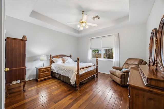 2406 Shelby Drive, Pearland, TX 77584