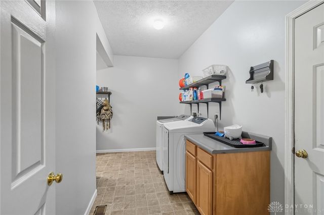 4353 Napa Valley Drive, Bellbrook, OH 45305