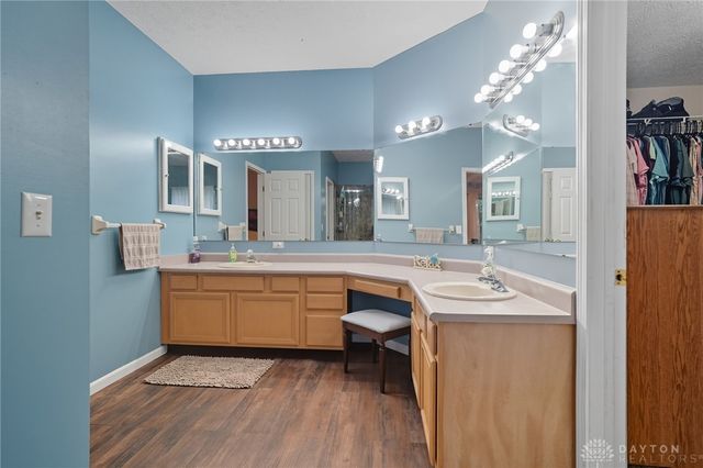 4353 Napa Valley Drive, Bellbrook, OH 45305