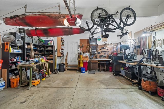 4353 Napa Valley Drive, Bellbrook, OH 45305