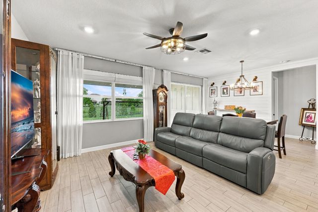 1399 Arrowhead Point Road, Loxahatchee, FL 33470