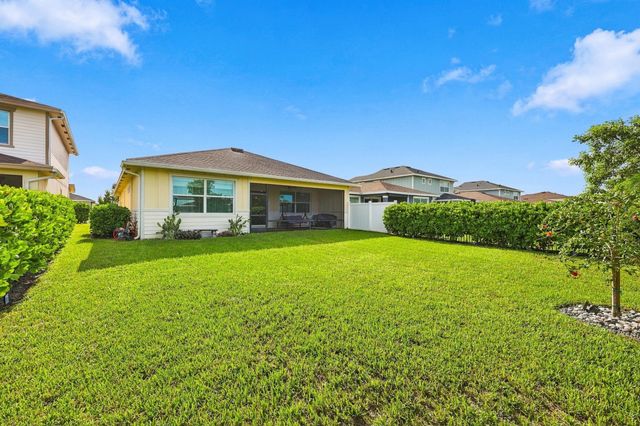 1399 Arrowhead Point Road, Loxahatchee, FL 33470