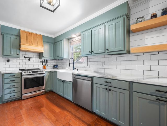 310 Land O Pines Circle, Moncks Corner, SC 29461