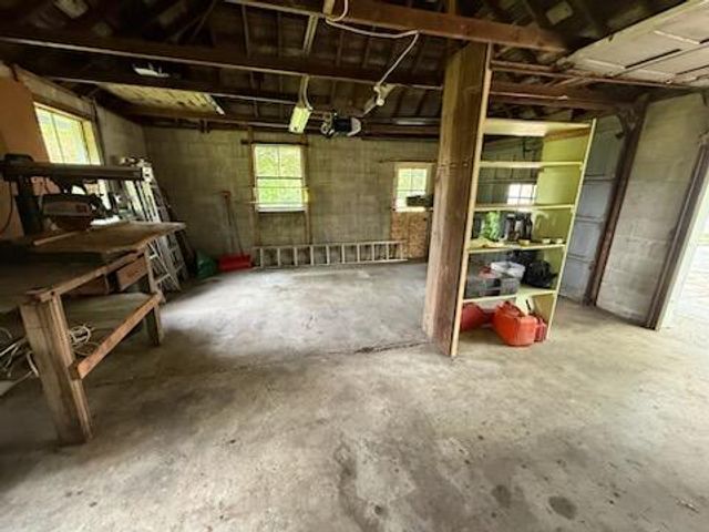 16683 Winters Road, Grass Lake, MI 49240