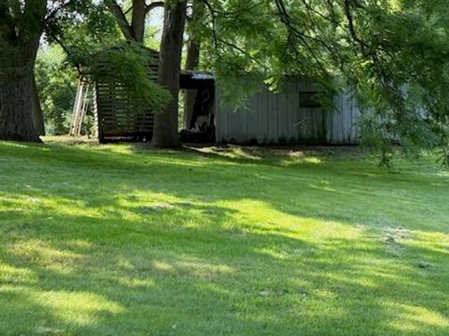 16683 Winters Road, Grass Lake, MI 49240