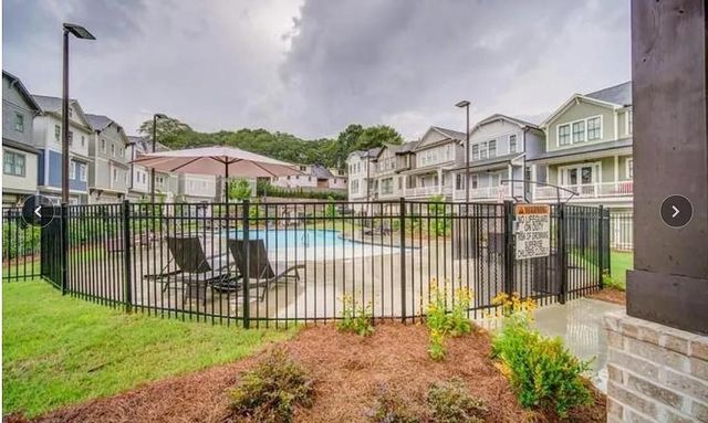 830 Grove Bend, Decatur, GA 30030