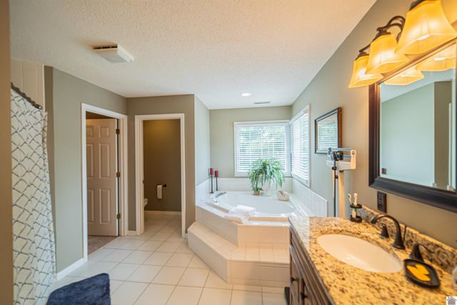 800 Coventry Trail 3, Phase II, Paducah, KY 42003