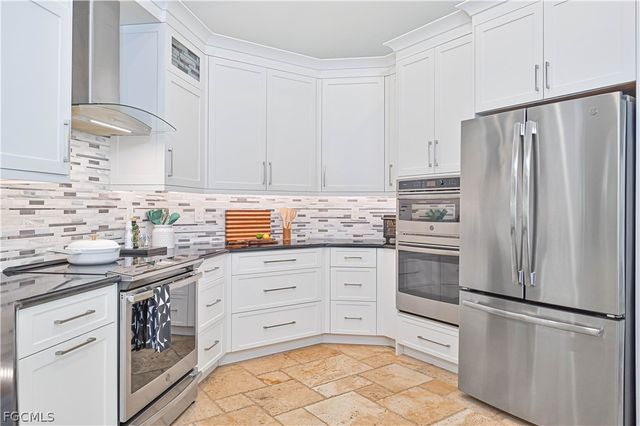 24680 Paradise RD, Bonita Springs, FL 34135