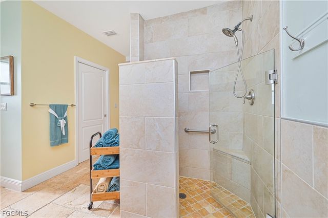 24680 Paradise RD, Bonita Springs, FL 34135