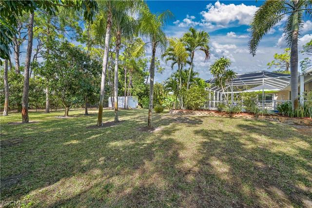 24680 Paradise RD, Bonita Springs, FL 34135