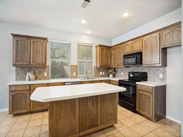 2737 Lynx, Fort Worth, TX 76244