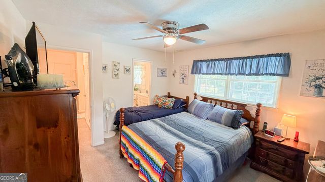 665 Georgia Avenue, Fayetteville, GA 30214