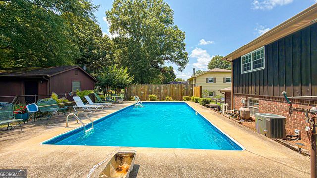 665 Georgia Avenue, Fayetteville, GA 30214