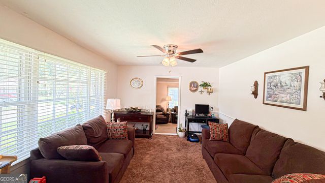 665 Georgia Avenue, Fayetteville, GA 30214
