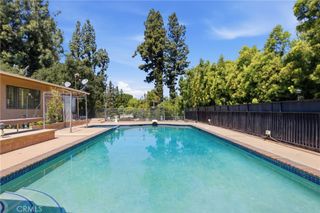 4908 Calvin Avenue, Tarzana, CA 91356