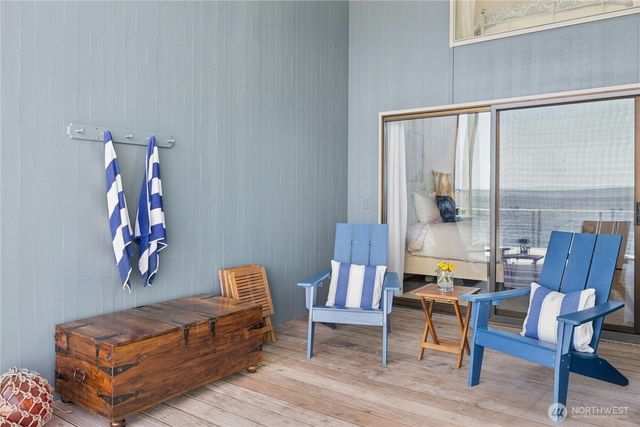15636 Point Monroe Drive NE, Bainbridge Island, WA 98110