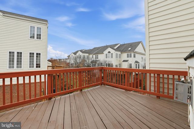 25382 WHIPPOORWILL TER, Chantilly, VA 20152