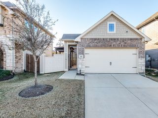 532 Val Verde Street, Aubrey, TX 76227