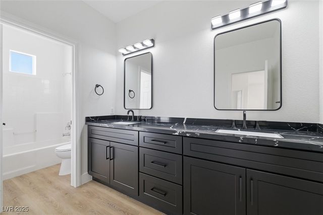 149 Lakewood Garden Drive, Las Vegas, NV 89148