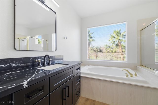 149 Lakewood Garden Drive, Las Vegas, NV 89148