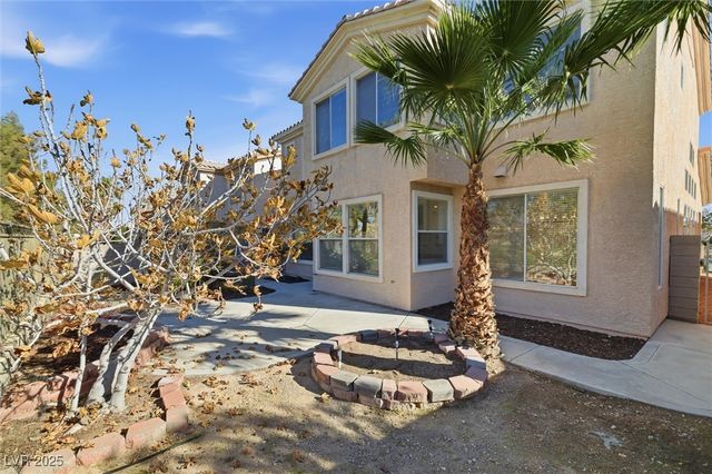 149 Lakewood Garden Drive, Las Vegas, NV 89148