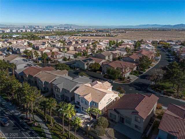 149 Lakewood Garden Drive, Las Vegas, NV 89148