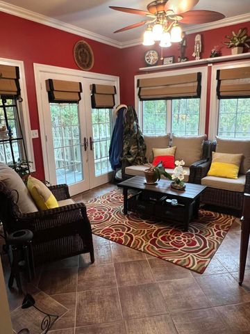 112 Bogie Lee Avenue, Frankfort, KY 40601