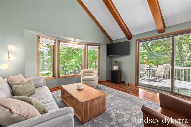7395 Whispering Ridge Street, Grand Rapids, MI 49546