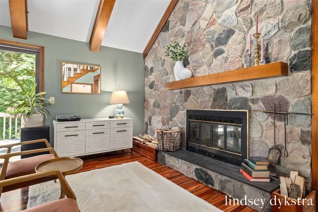 7395 Whispering Ridge Street, Grand Rapids, MI 49546